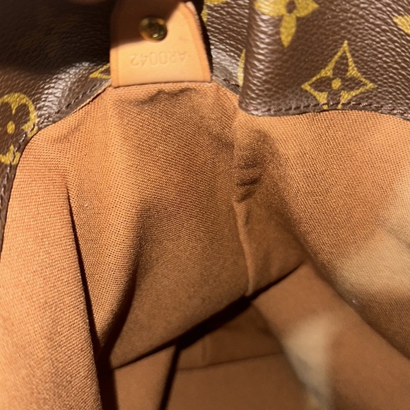 🔥🌹 Louis Vuitton Luco Totes Bag 🔥🌹 - Picture 9 of 9